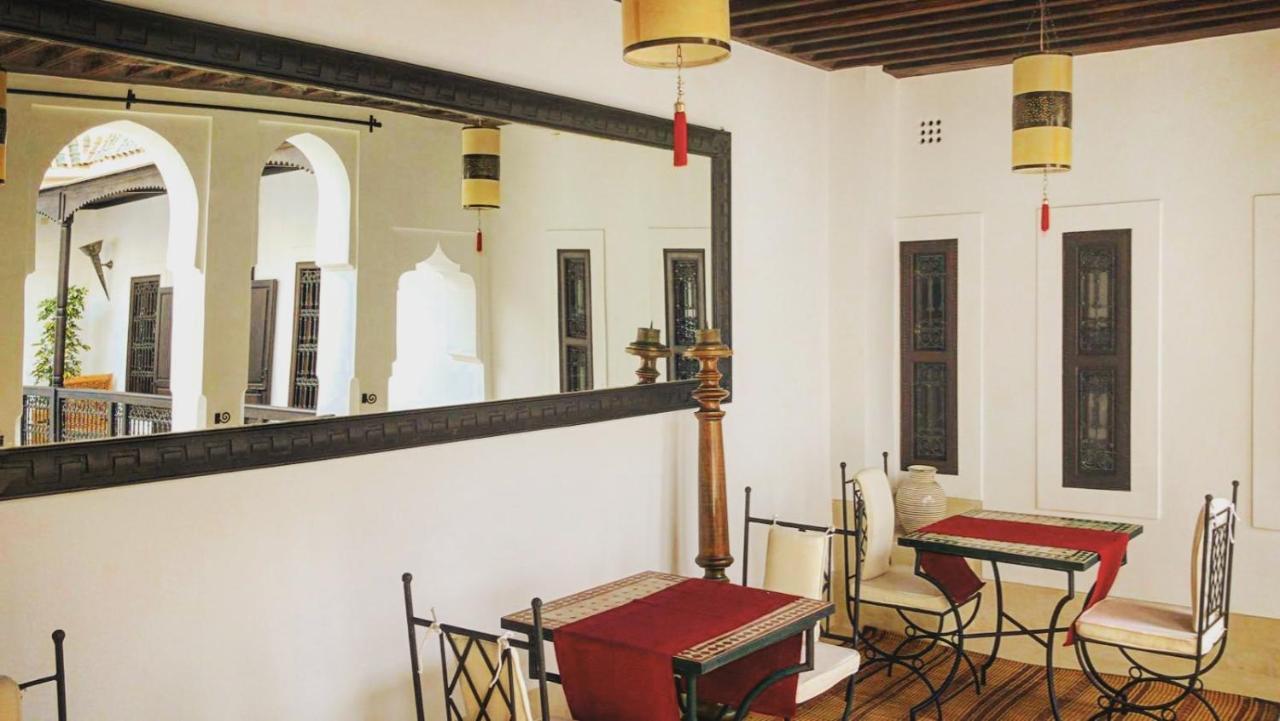 Riad Les 5 Soeurs Marrakesh Bagian luar foto